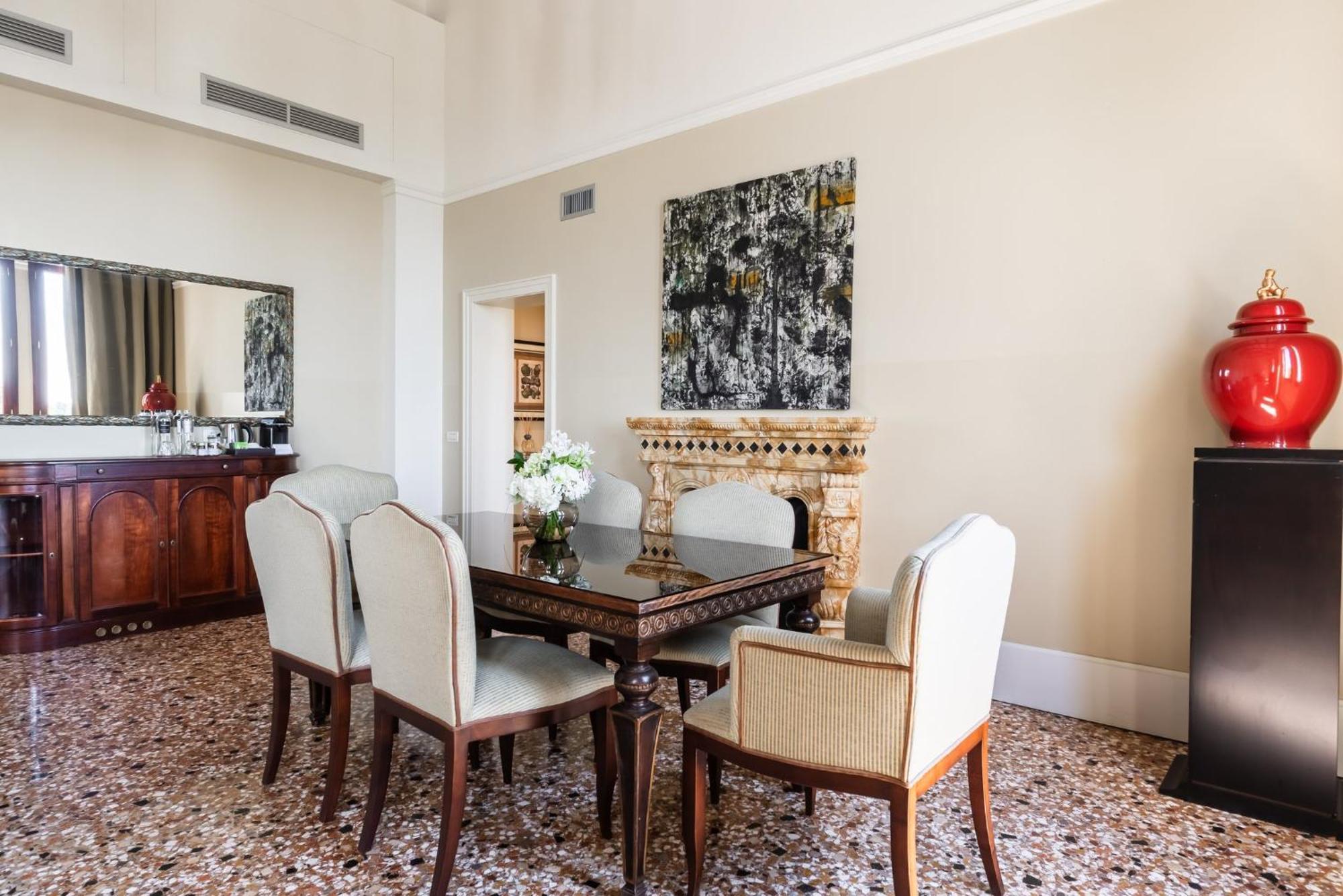 San Clemente Palace Hotel