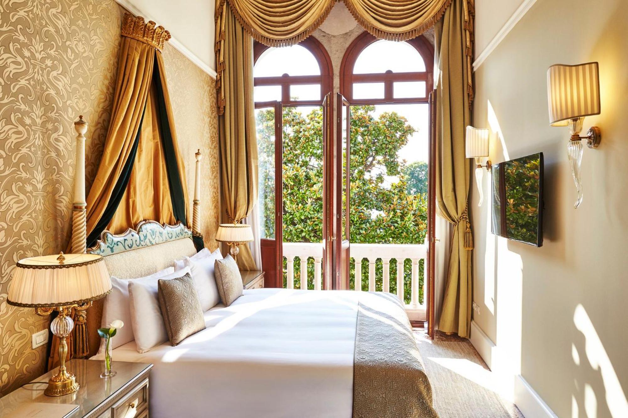 San Clemente Palace Hotel 5*